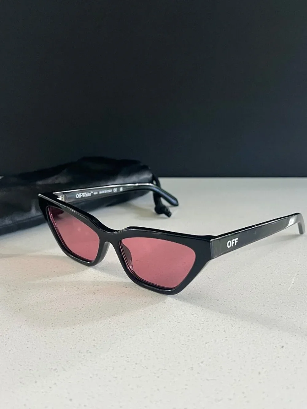 OFF-WHITE™ - MADISON (BLACK | RED) SUNGLASSES